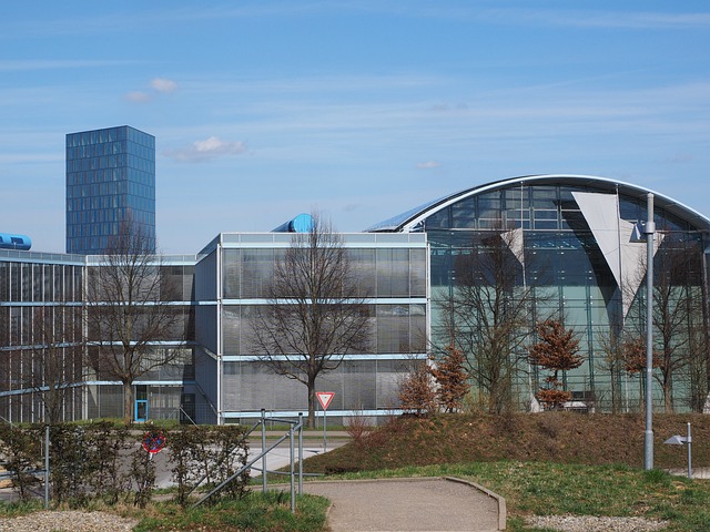 výrobní komplex